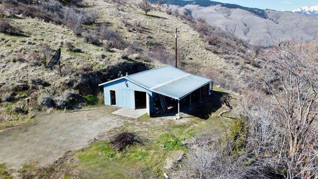 211 Nut Basin Rd, White Bird, ID 83554