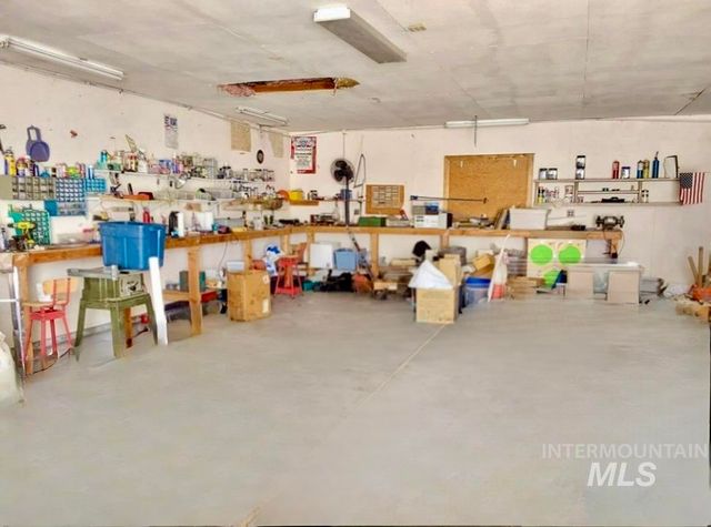 211 Nut Basin Rd, White Bird, ID 83554
