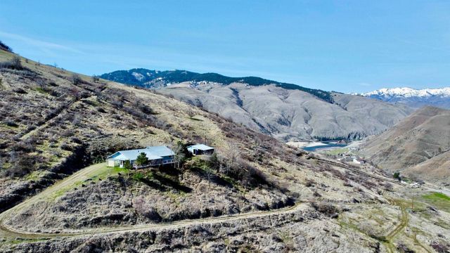 211 Nut Basin Rd, White Bird, ID 83554