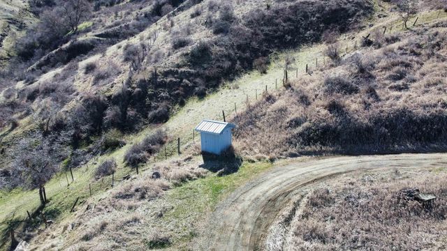 211 Nut Basin Rd, White Bird, ID 83554