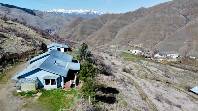211 Nut Basin Rd, White Bird, ID 83554