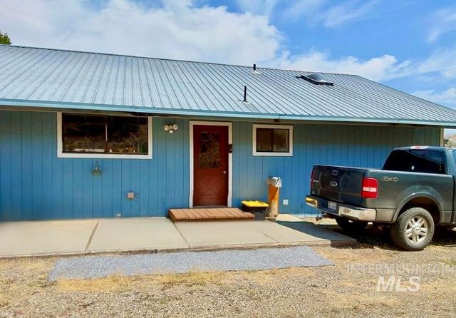 211 Nut Basin Rd, White Bird, ID 83554