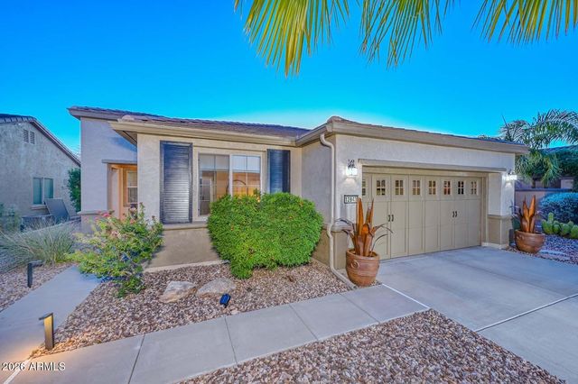 12843 W Black Hill Road, Peoria, AZ 85383