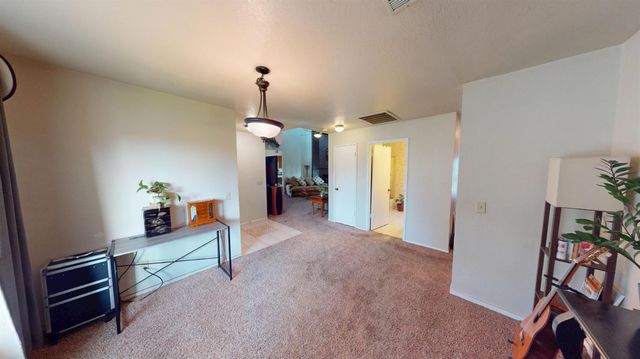 2460 Sample Avenue, Clovis, CA 93611