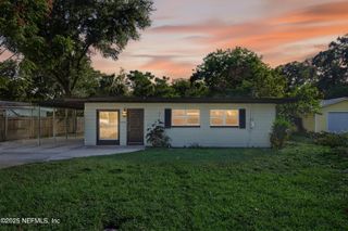 1458 DOMAS Drive, Jacksonville, FL 32211