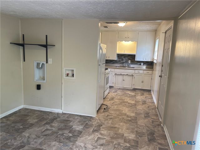 2906 June Street, Killeen, TX 76543