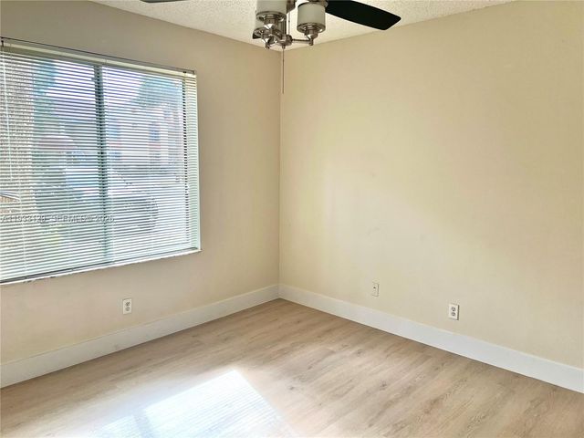 1133 Coral Club Dr 1133, Coral Springs, FL 33071