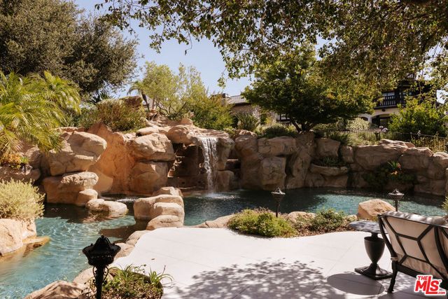 5076 Island Forest Place, Westlake Village, CA 91362