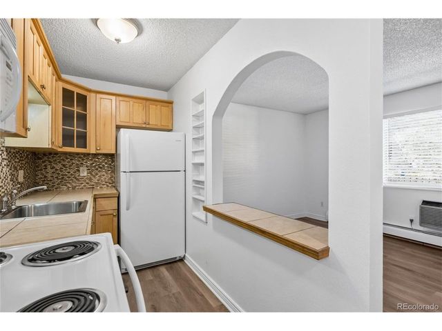 5875 E Iliff Ave D-219, Denver, CO 80222