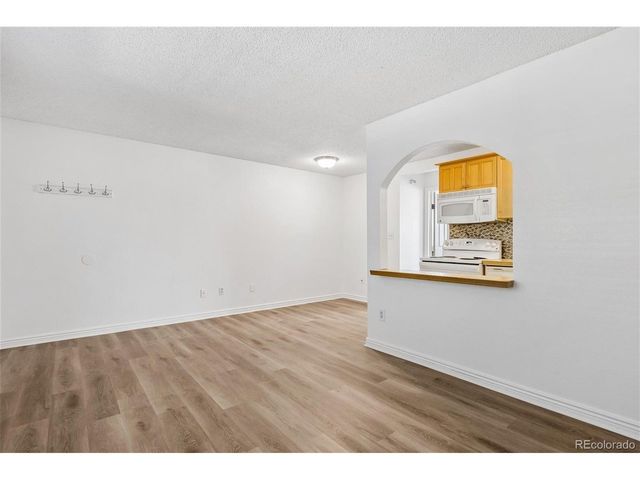 5875 E Iliff Ave D-219, Denver, CO 80222