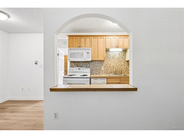 5875 E Iliff Ave D-219, Denver, CO 80222