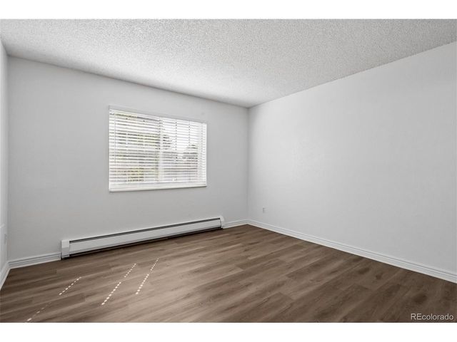 5875 E Iliff Ave D-219, Denver, CO 80222