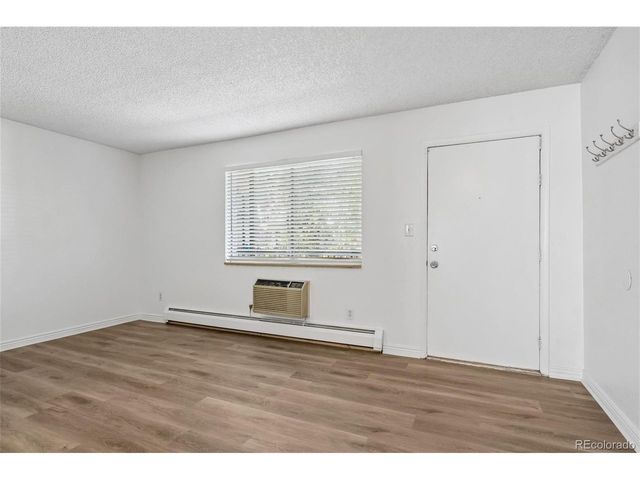 5875 E Iliff Ave D-219, Denver, CO 80222