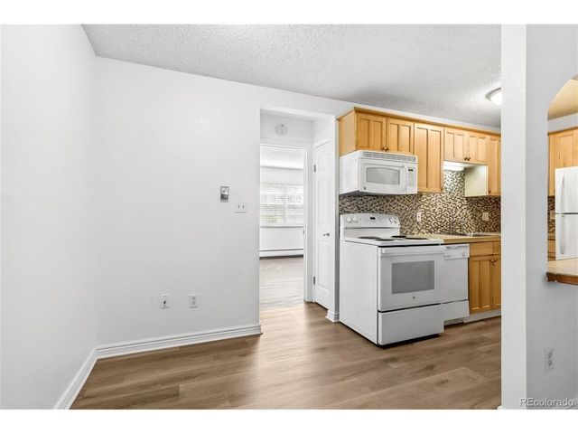 5875 E Iliff Ave D-219, Denver, CO 80222