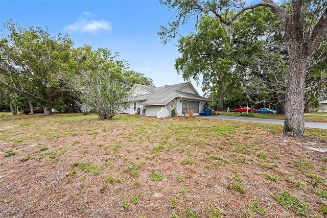 8251 EARLSHIRE LANE, Spring Hill, FL 34606