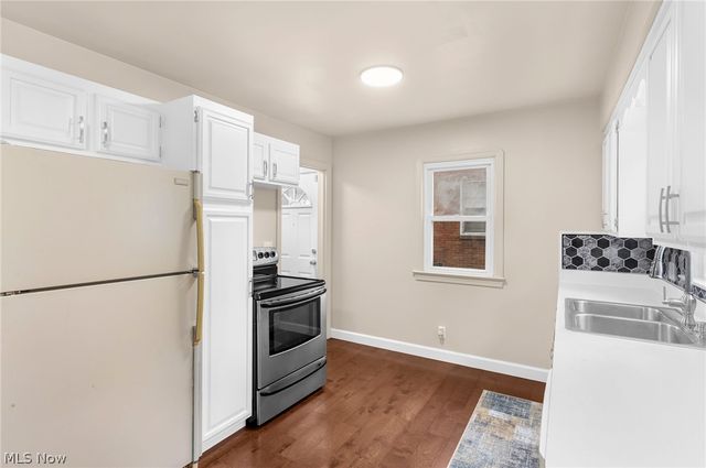 1340 E Boston Avenue, Youngstown, OH 44502
