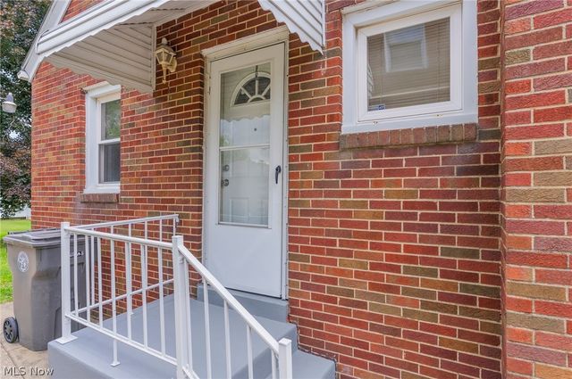 1340 E Boston Avenue, Youngstown, OH 44502