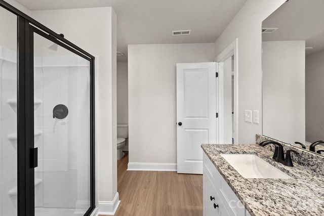 6521 Fairford Drive, Charlotte, NC 28215