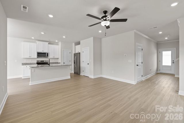 6521 Fairford Drive, Charlotte, NC 28215