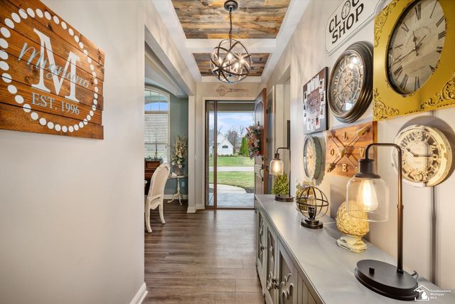 997 Saint James Park Avenue, Monroe Twp, MI 48161