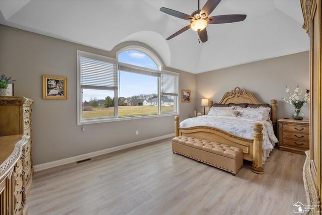 997 Saint James Park Avenue, Monroe Twp, MI 48161