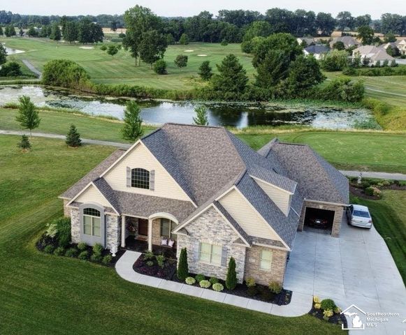 997 Saint James Park Avenue, Monroe Twp, MI 48161