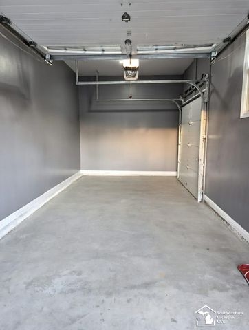 997 Saint James Park Avenue, Monroe Twp, MI 48161