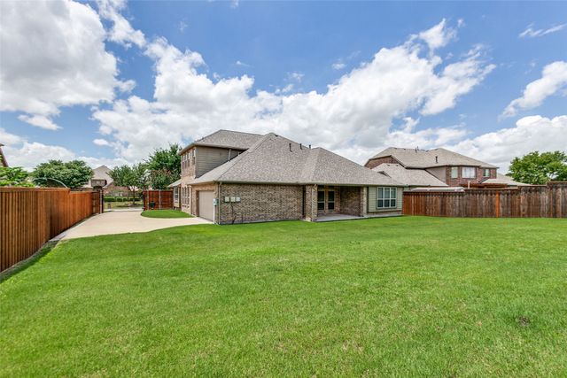 520 Smoke Tree Drive, Murphy, TX 75094