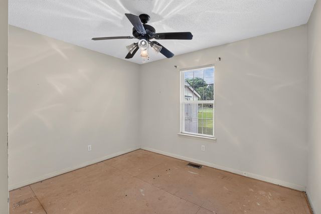 2218 Riveroak Road, Chesnee, SC 29323