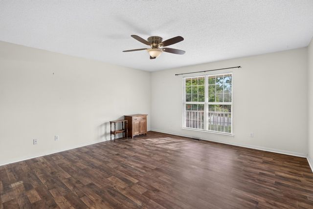 2218 Riveroak Road, Chesnee, SC 29323