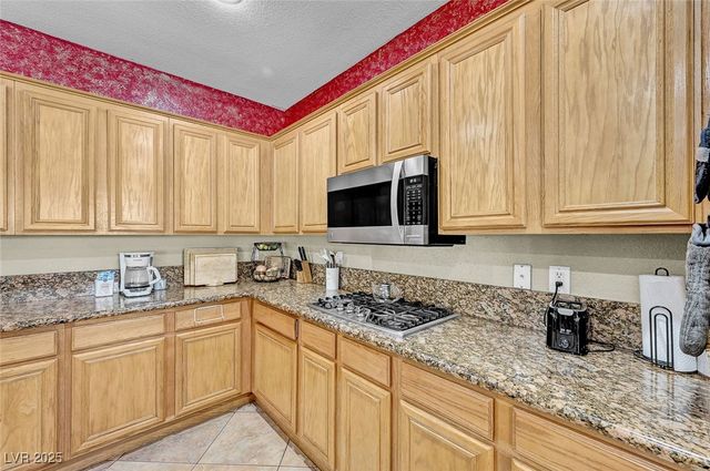 6312 Seton Hall Court, Las Vegas, NV 89110