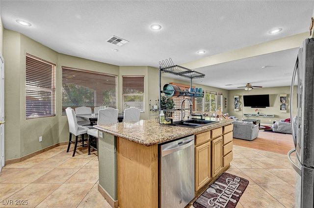 6312 Seton Hall Court, Las Vegas, NV 89110