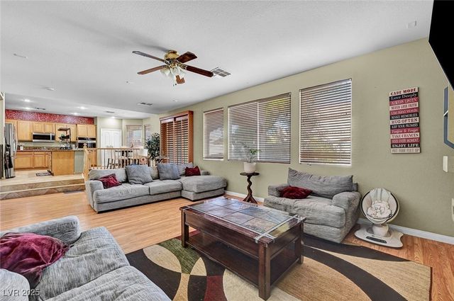 6312 Seton Hall Court, Las Vegas, NV 89110