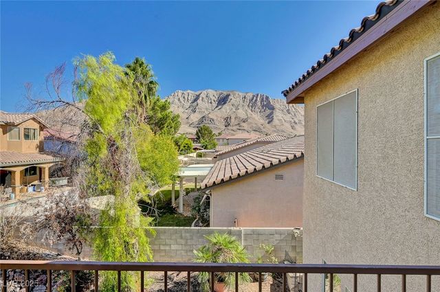 6312 Seton Hall Court, Las Vegas, NV 89110