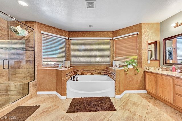 6312 Seton Hall Court, Las Vegas, NV 89110