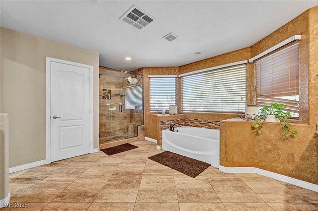 6312 Seton Hall Court, Las Vegas, NV 89110