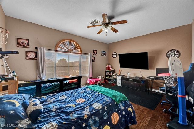 6312 Seton Hall Court, Las Vegas, NV 89110