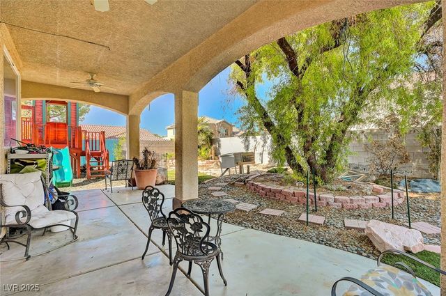 6312 Seton Hall Court, Las Vegas, NV 89110