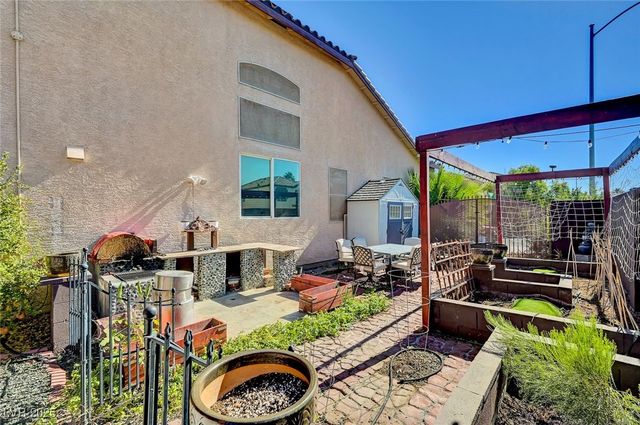 6312 Seton Hall Court, Las Vegas, NV 89110