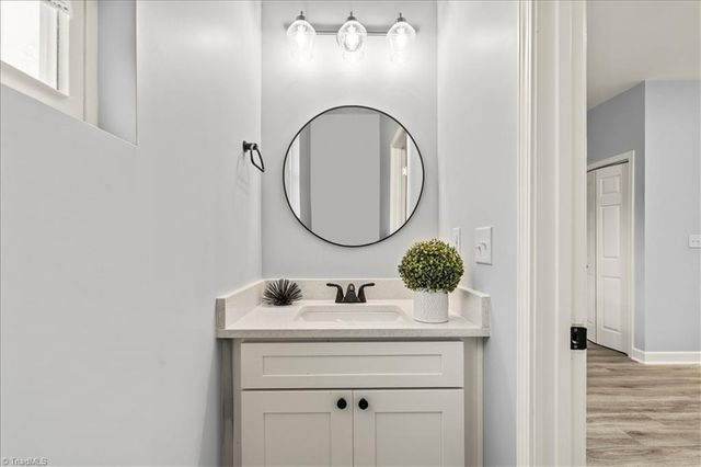 533 Crowell Avenue, Statesville, NC 28677