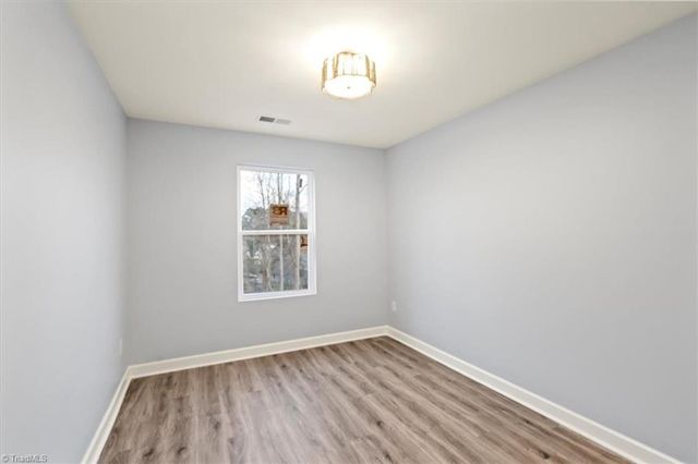 533 Crowell Avenue, Statesville, NC 28677