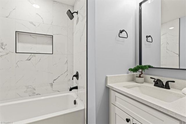 533 Crowell Avenue, Statesville, NC 28677