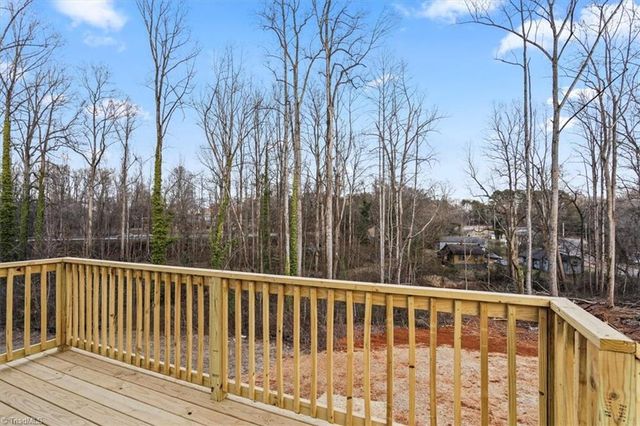 533 Crowell Avenue, Statesville, NC 28677