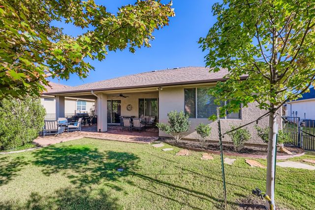 10108 Sandhurst Drive, Denton, TX 76207