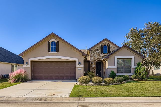 10108 Sandhurst Drive, Denton, TX 76207