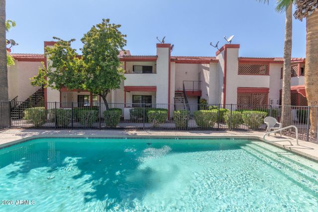 4211 E PALM Lane 208, Phoenix, AZ 85008