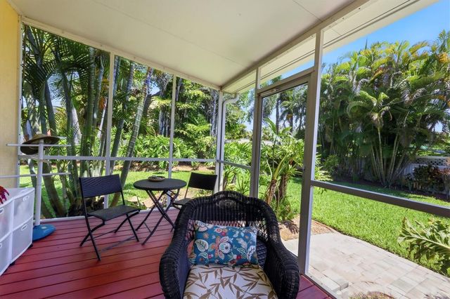 521 HARBOR DRIVE S, Venice, FL 34285