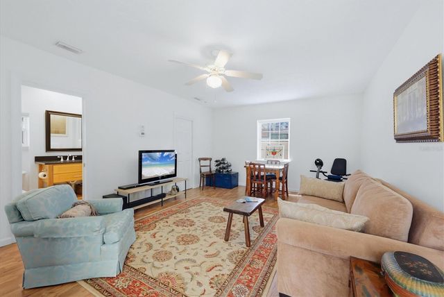 521 HARBOR DRIVE S, Venice, FL 34285