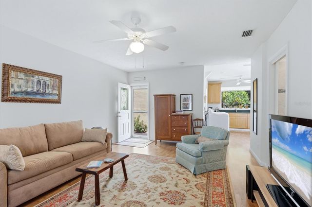 521 HARBOR DRIVE S, Venice, FL 34285