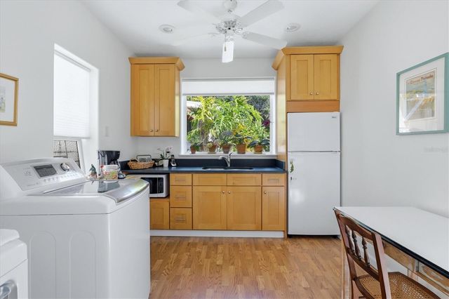 521 HARBOR DRIVE S, Venice, FL 34285